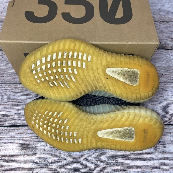 Yeezy Boost 350 V2 Carbon Asriel Authentic Size 7.5 - Picture 4 of 12
